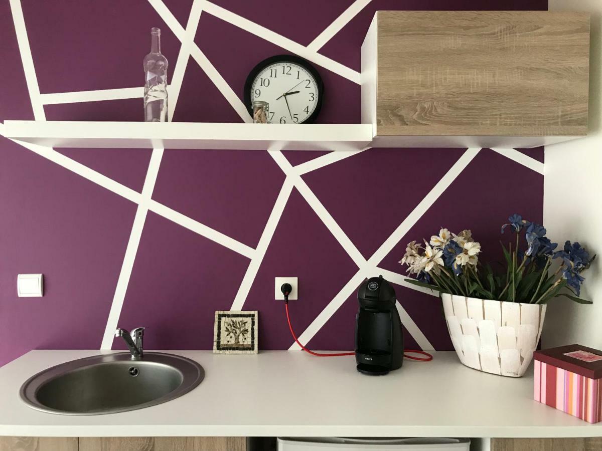 Une Pause Douceur - Suite Orchidee Eyguieres Экстерьер фото